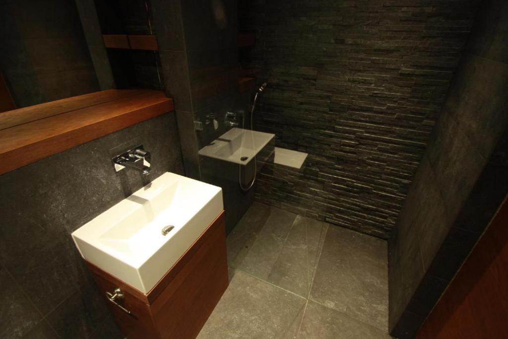Modern & Resto Apartments Krakow Ngoại thất bức ảnh